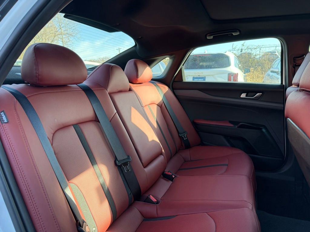 Used 2023 Kia K5 GT-Line image 17