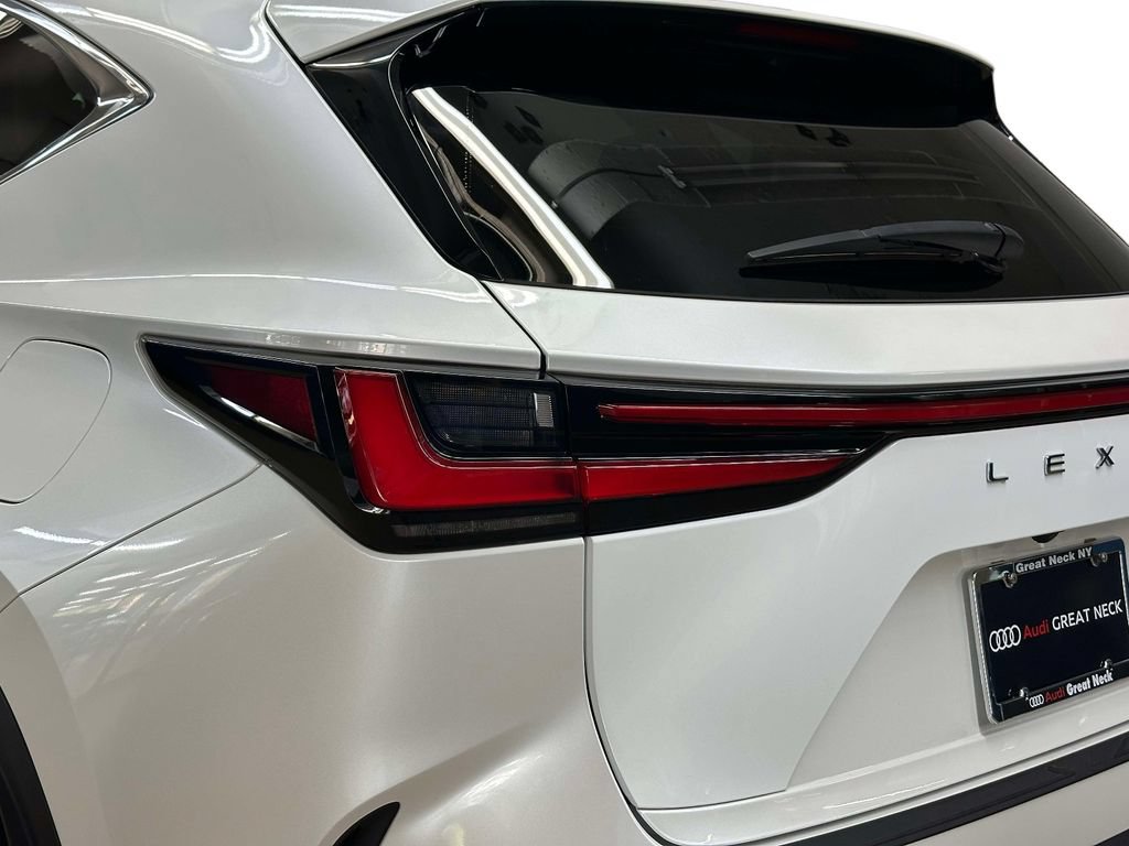 Used 2025 Lexus NX 350h AWD w/ Accessory Package (2T) image 14