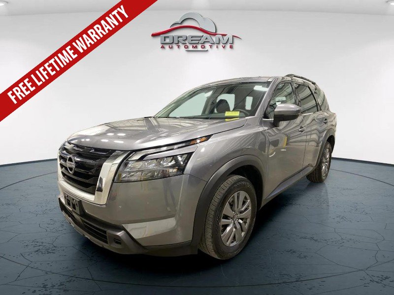 Used 2025 Nissan Pathfinder SV FWD image 4