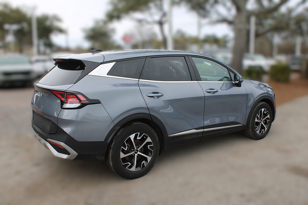 Used 2023 Kia Sportage EX image 6
