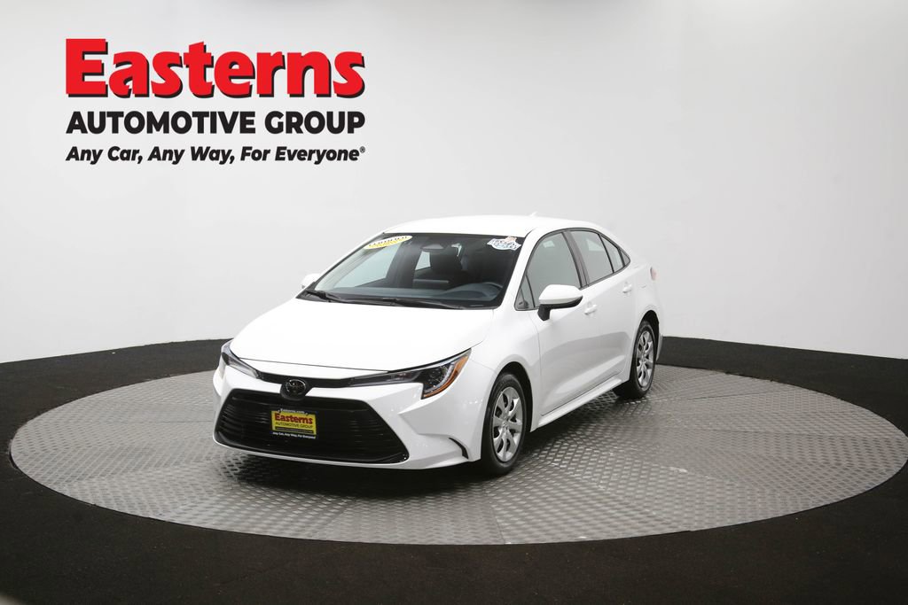 Used 2025 Toyota Corolla LE image 54