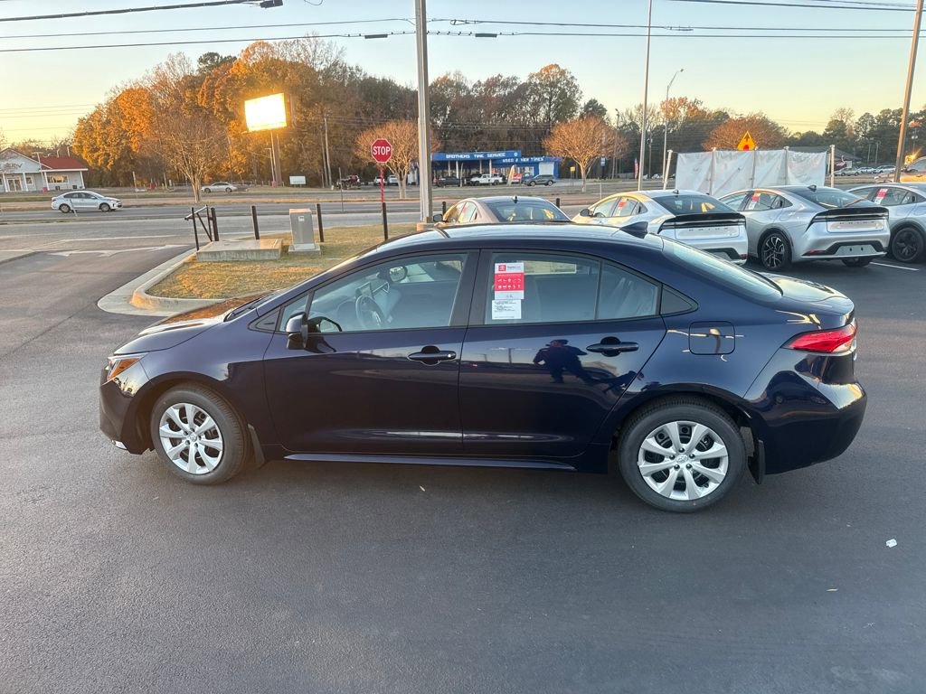 New 2026 Toyota Corolla LE image 2