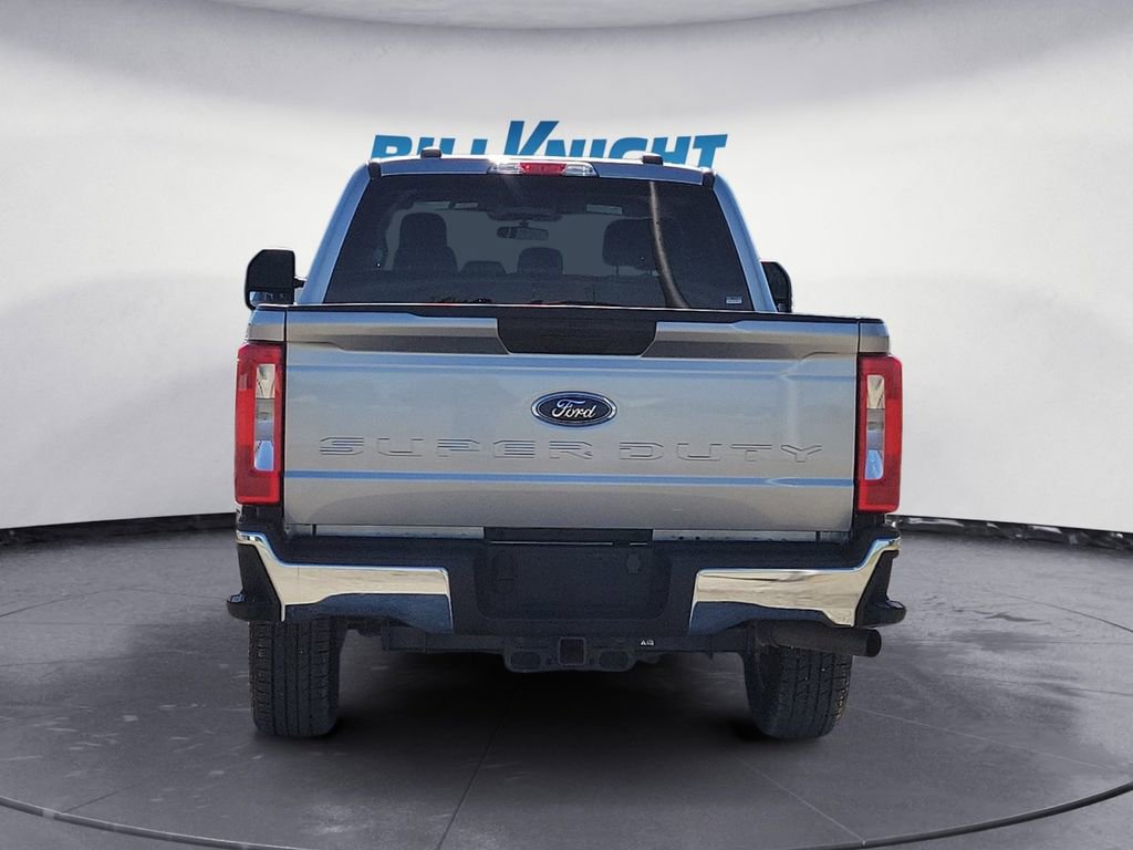 Used 2024 Ford F250 XLT image 4