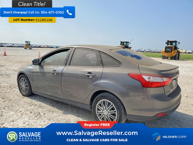 Used 2012 Ford Focus SE FWD image 3