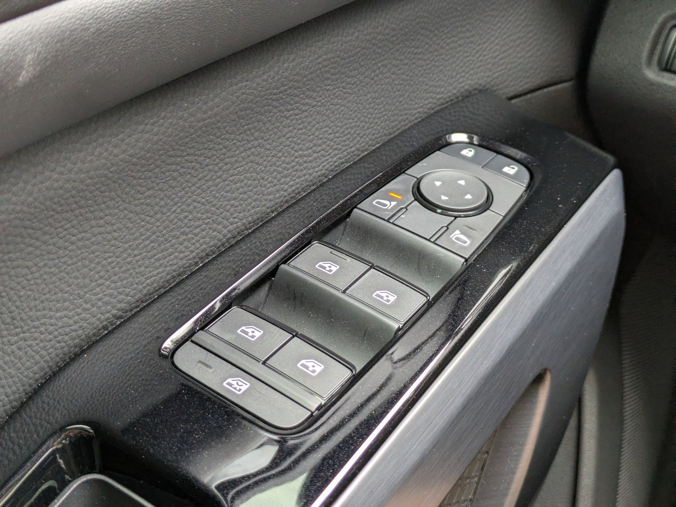 New 2026 Nissan Pathfinder SL AWD/4WD image 27