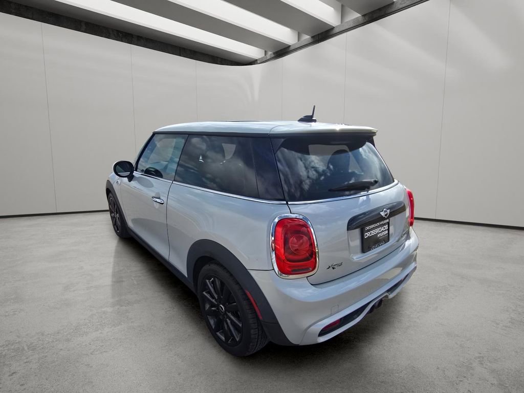 Used 2015 MINI Cooper S image 3