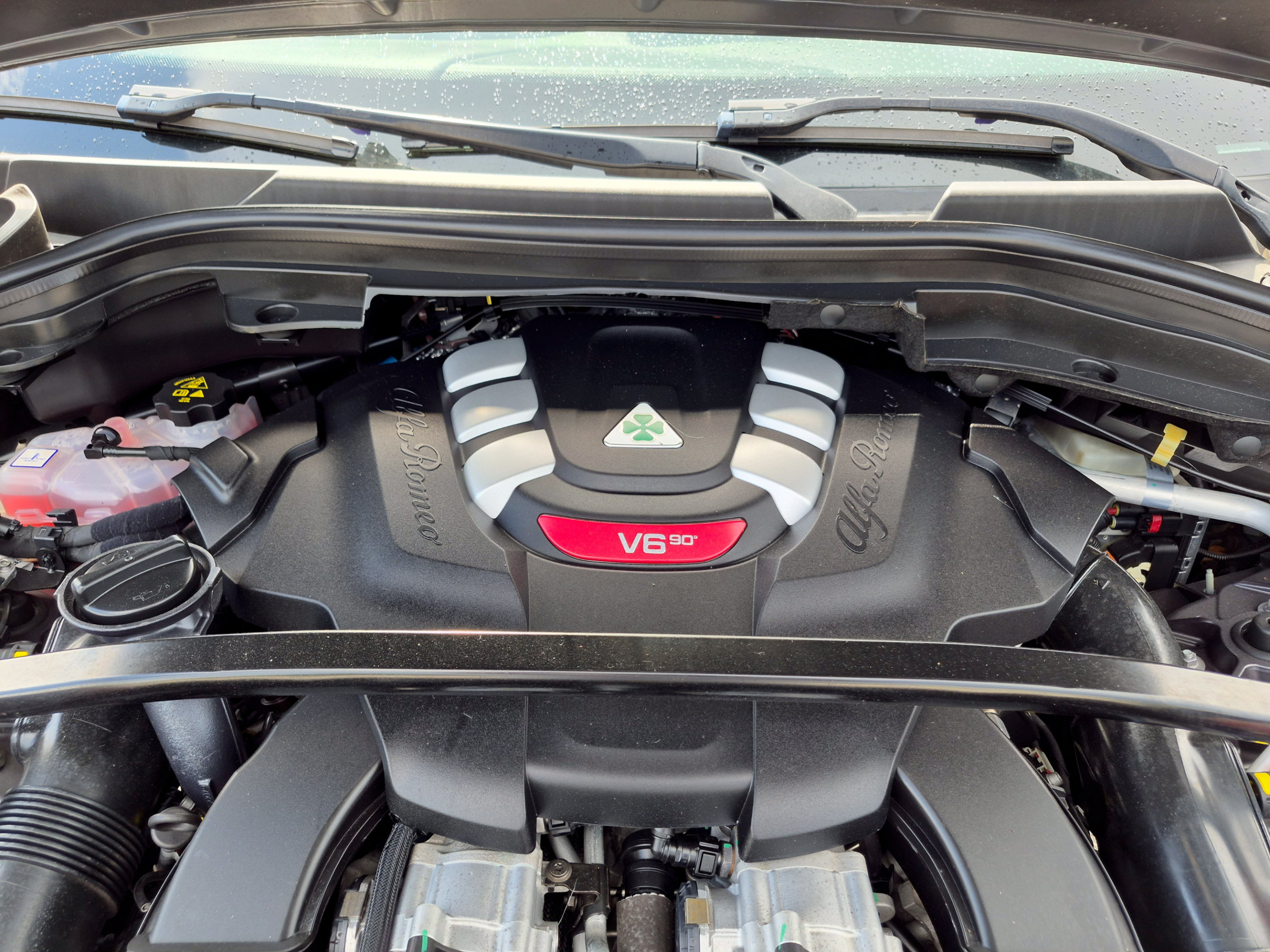 Used 2022 Alfa Romeo Stelvio Quadrifoglio w/ Active Assist Plus Package AWD/4WD image 54