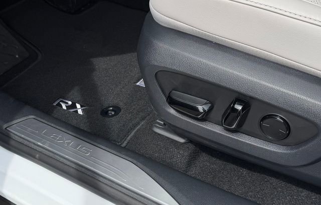 New 2026 Lexus RX 350 F Sport w/ Convenience Package AWD/4WD image 27