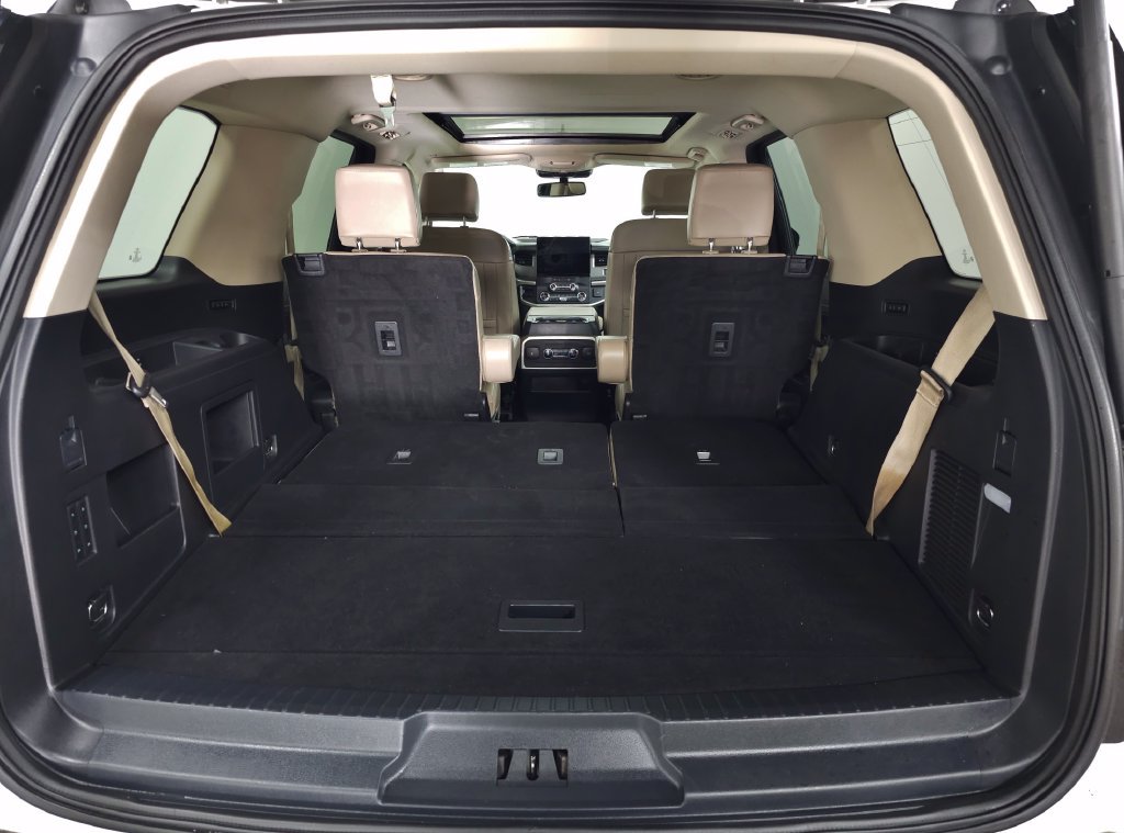 Used 2022 Ford Expedition XLT RWD image 5