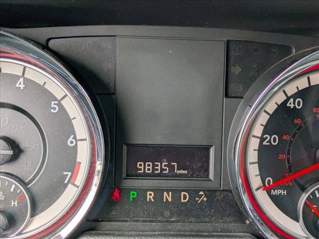 Used 2018 Dodge Grand Caravan SXT image 12