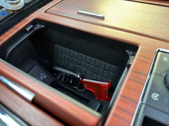 Used 2024 Lincoln Navigator Reserve AWD/4WD image 40