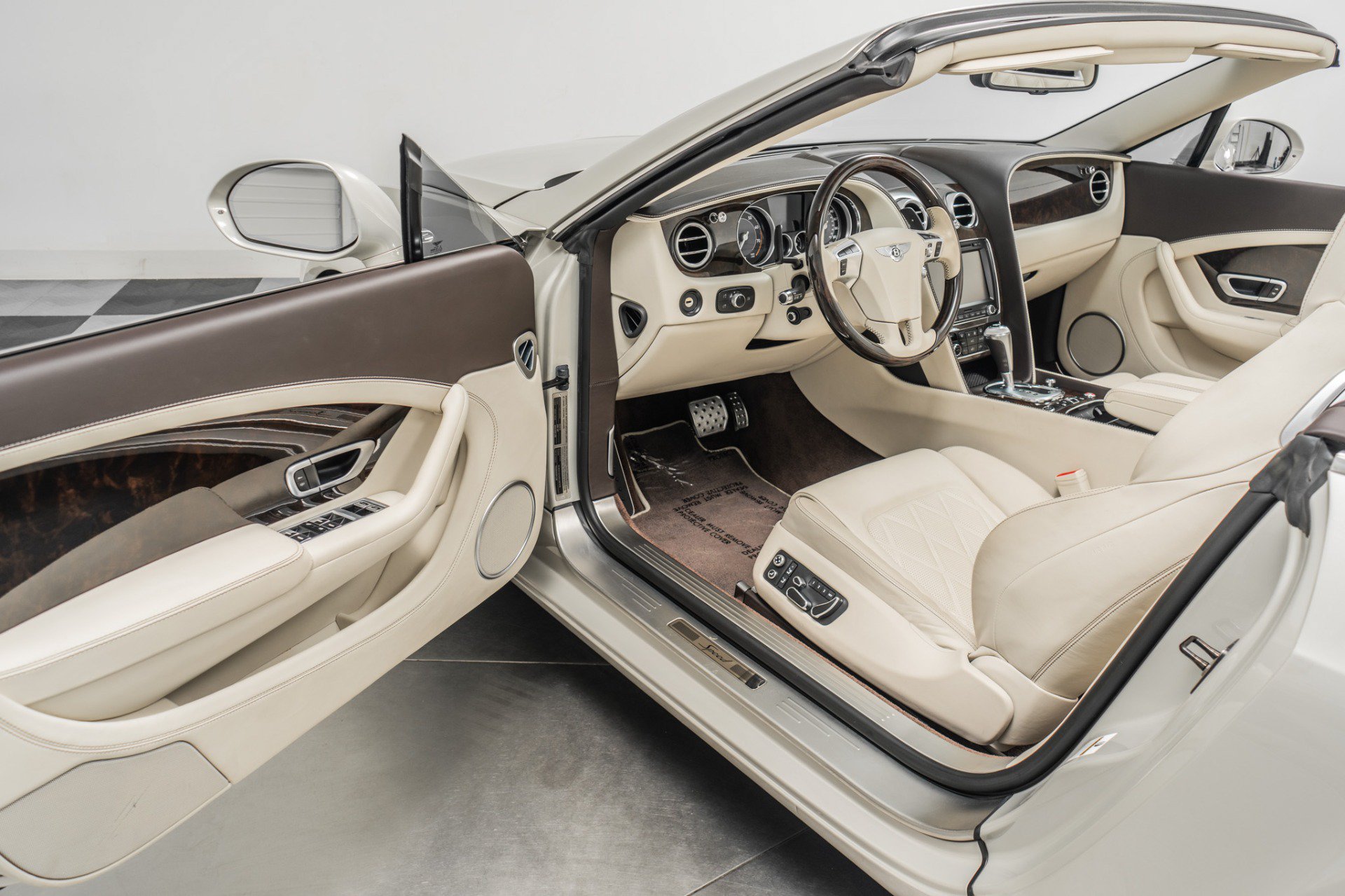 Used 2014 Bentley Continental GTC Speed AWD/4WD image 23