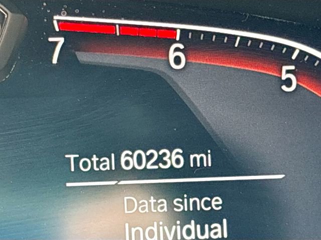 Used 2022 BMW 750i xDrive w/ Executive Package image 42