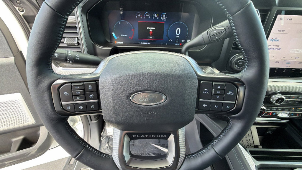 New 2026 Ford F350 Platinum w/ Tremor Off-Road Package AWD/4WD image 18