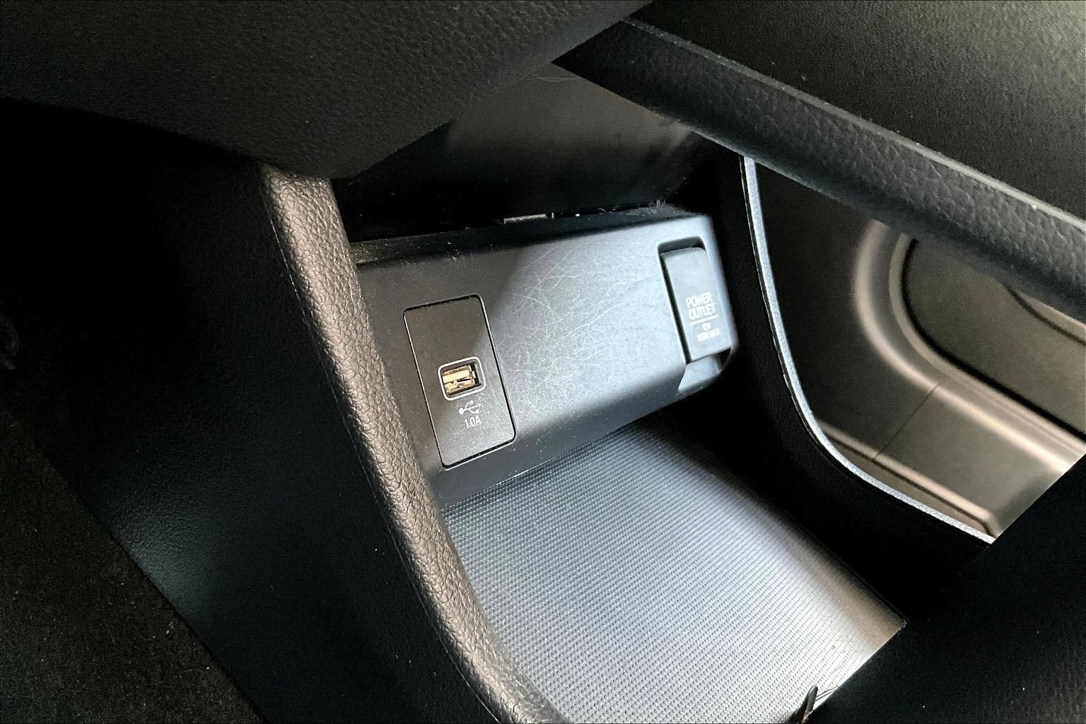 Used 2020 Honda HR-V LX image 12
