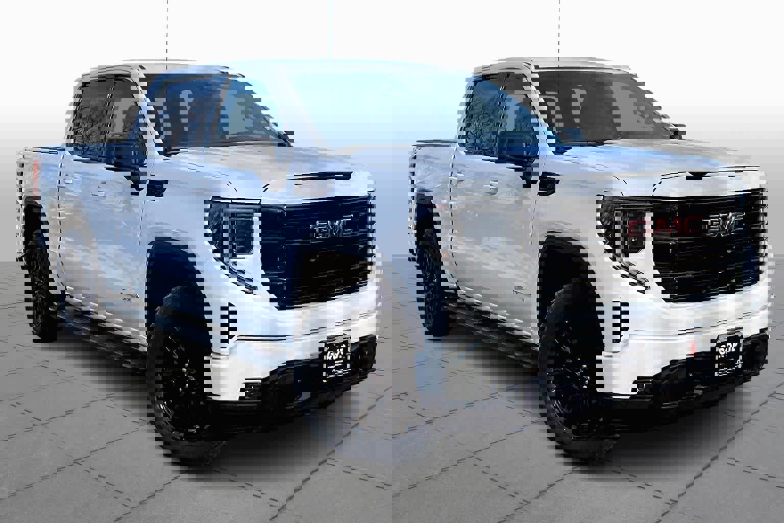 Used 2022 GMC Sierra 1500 Elevation image 3