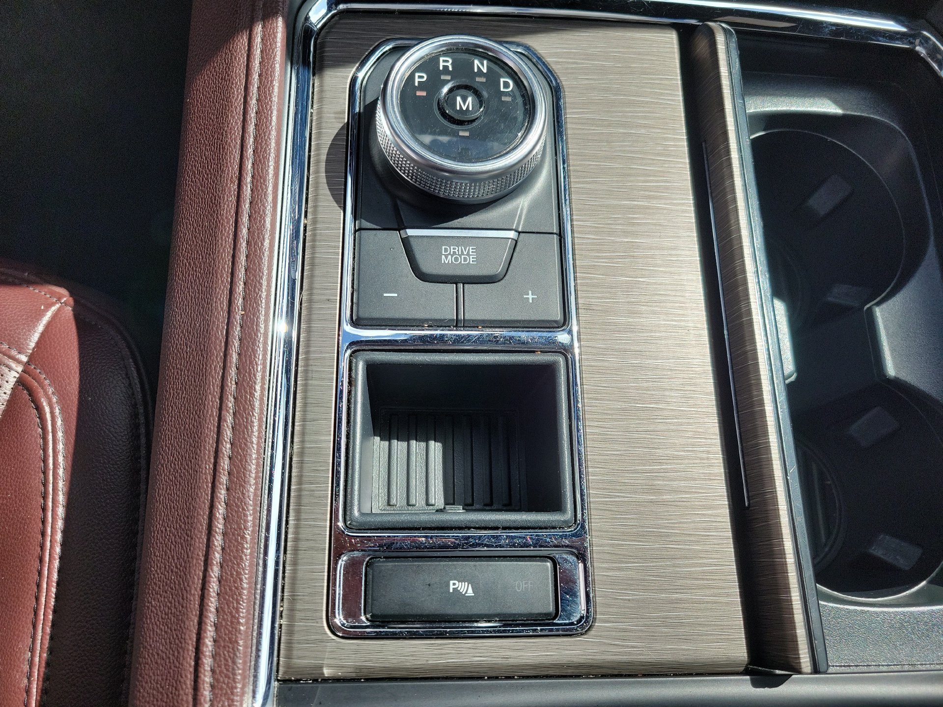 Used 2024 Ford Expedition Limited RWD image 37