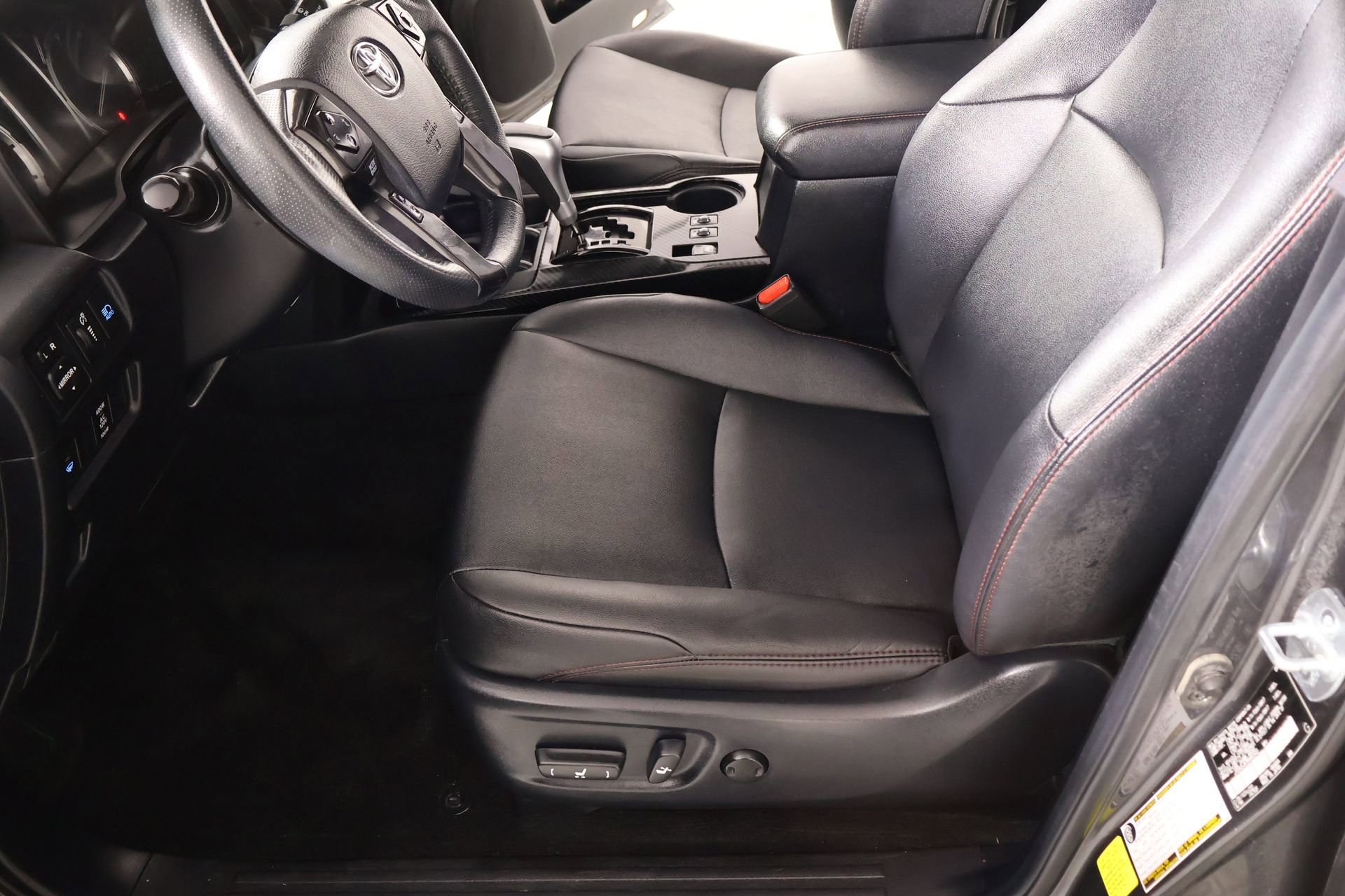 Used 2021 Toyota 4Runner TRD Off-Road Premium w/ Moonroof Package image 11