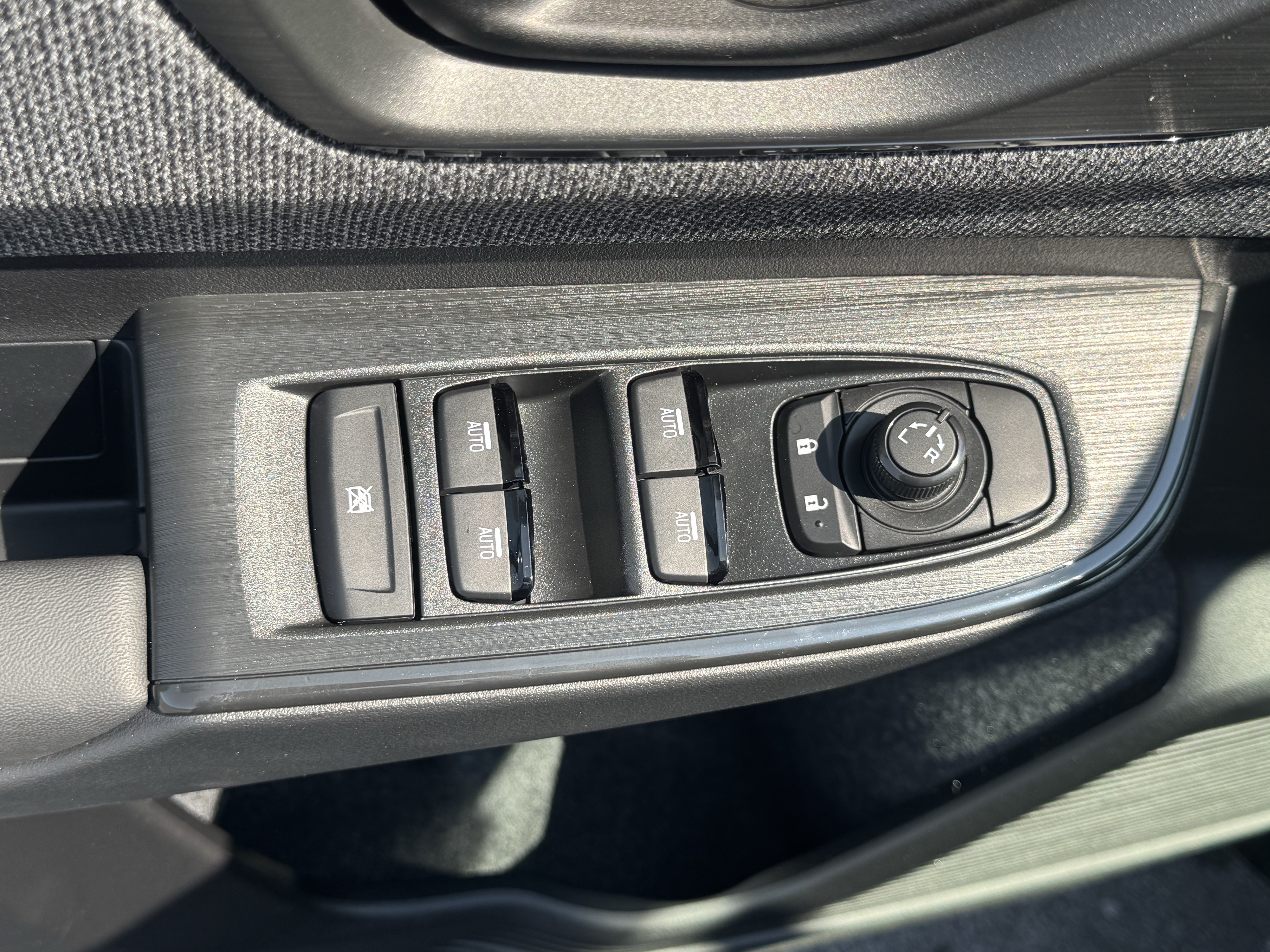 Certified 2026 Subaru Outback Premium AWD/4WD image 16