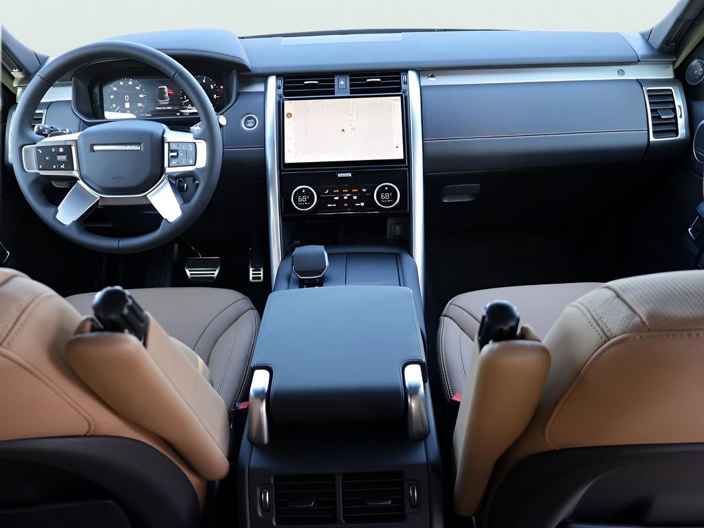 New 2026 Land Rover Discovery Limited Edition image 14