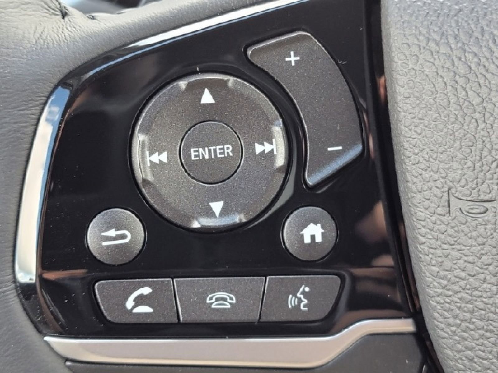 Used 2024 Honda Odyssey Touring image 19