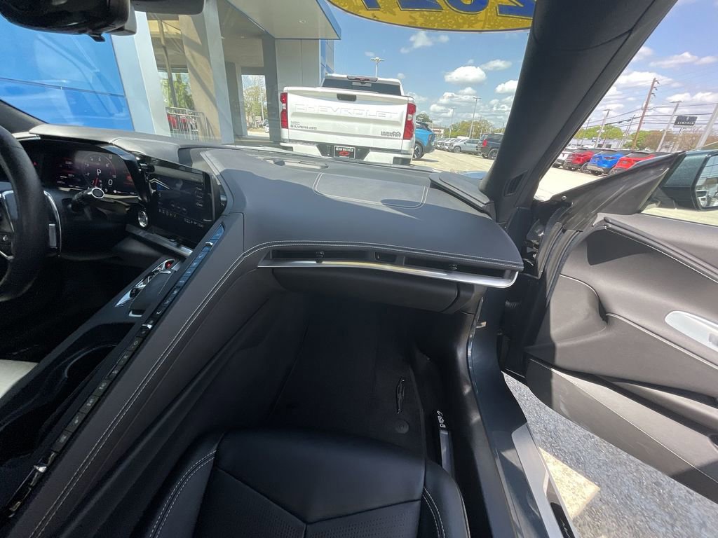 Certified 2021 Chevrolet Corvette Stingray Preferred Cpe w/ Z51 Performance Package image 24