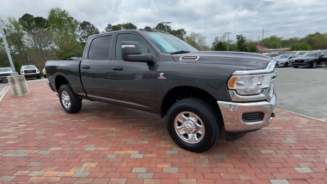 Used 2024 RAM 2500 Tradesman w/ Chrome Appearance Group image 3