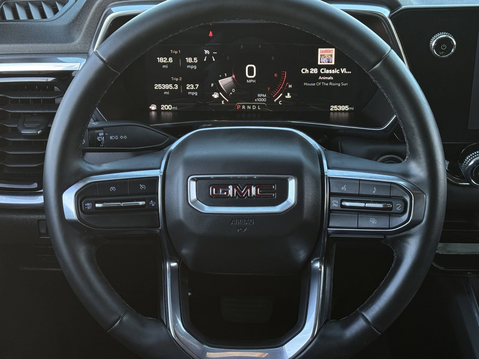 Used 2025 GMC Canyon Elevation w/ Convenience Package image 15