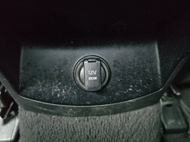 Used 2024 Kia Sorento S FWD image 26