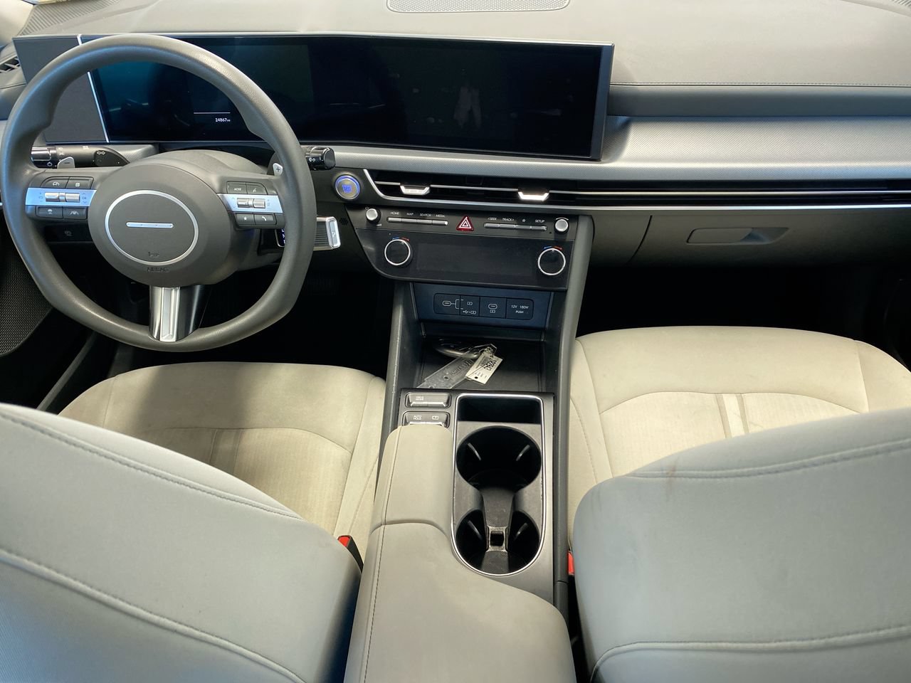 Used 2025 Hyundai Sonata SEL FWD image 31