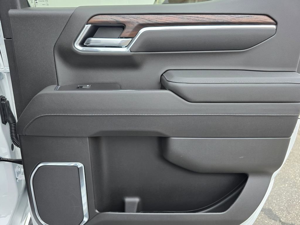 New 2026 GMC Sierra 1500 SLT w/ SLT Premium Plus Package image 39