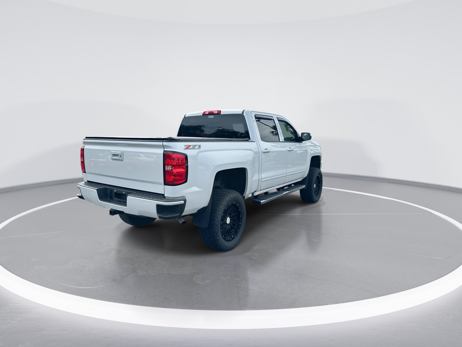 Used 2017 Chevrolet Silverado 1500 LT w/ All Star Edition AWD/4WD image 9