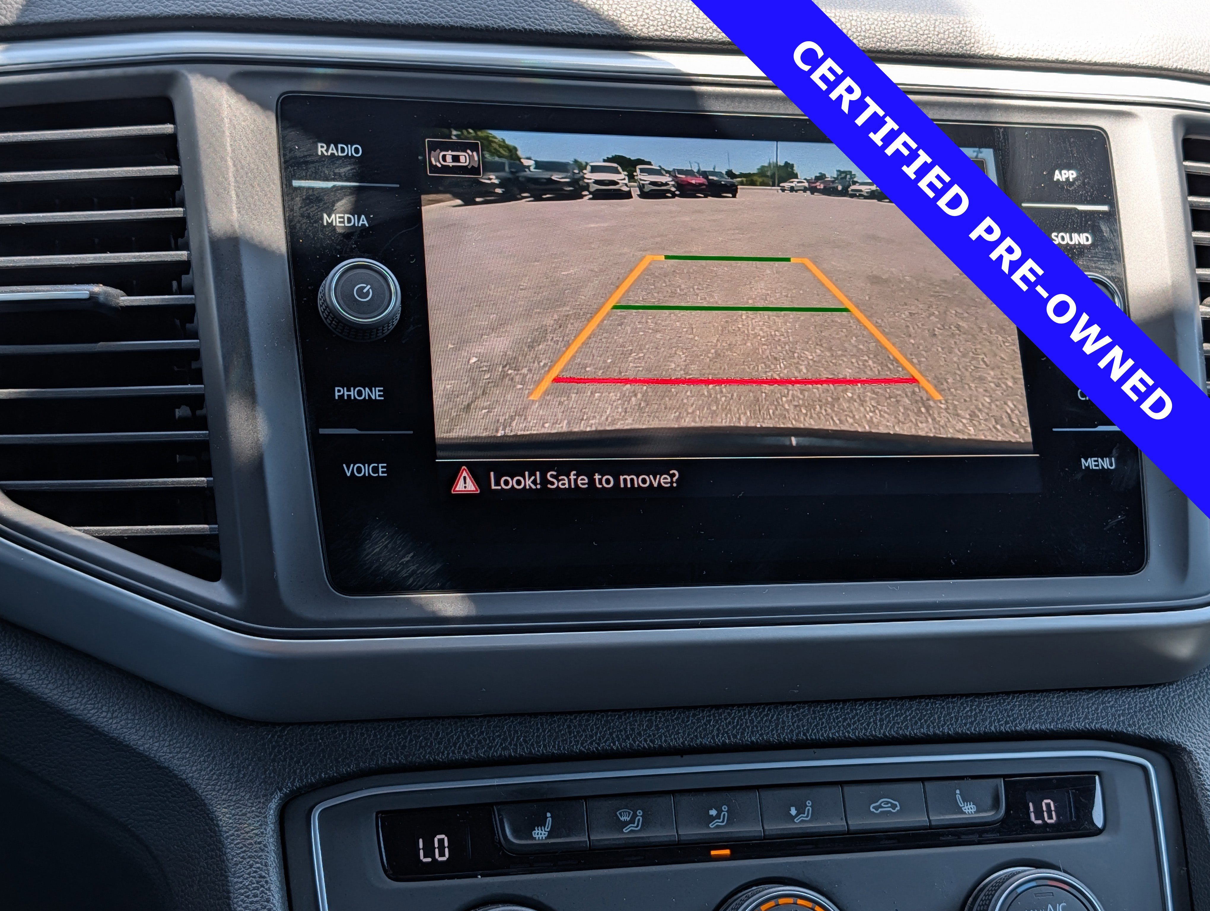 Used 2021 Volkswagen Atlas Cross Sport SE FWD image 30