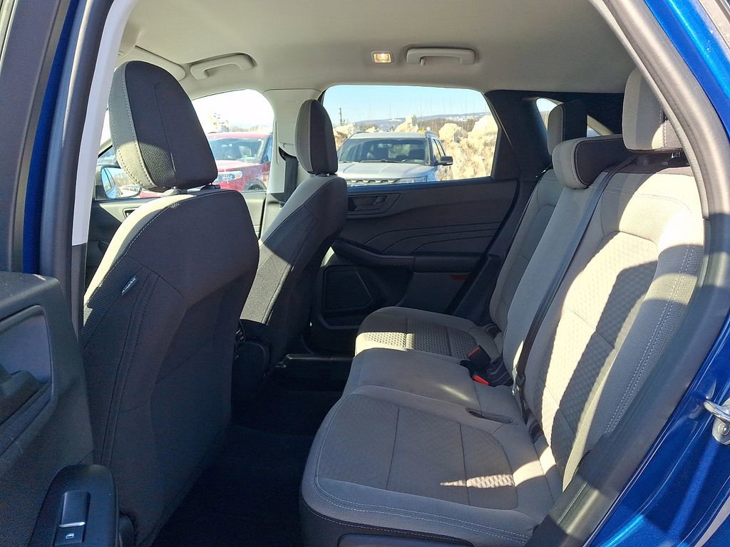 Certified 2022 Ford Escape SE w/ Cold Weather Package image 10