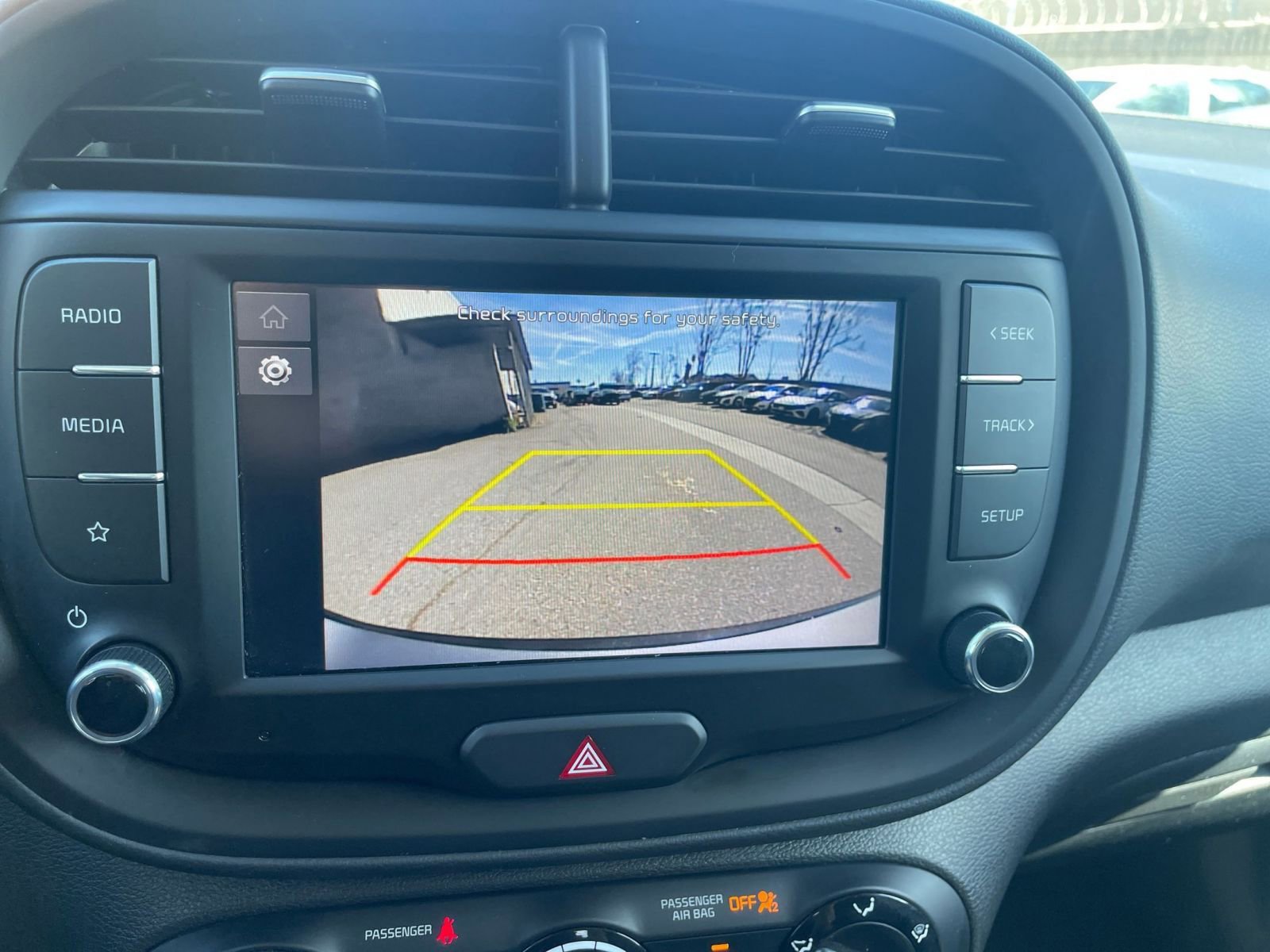 Used 2025 Kia Soul LX w/ LX Technology Package image 22