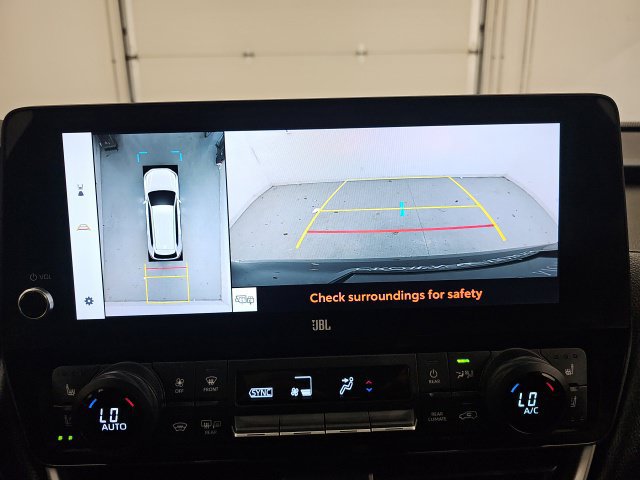 Certified 2024 Toyota Grand Highlander AWD image 29