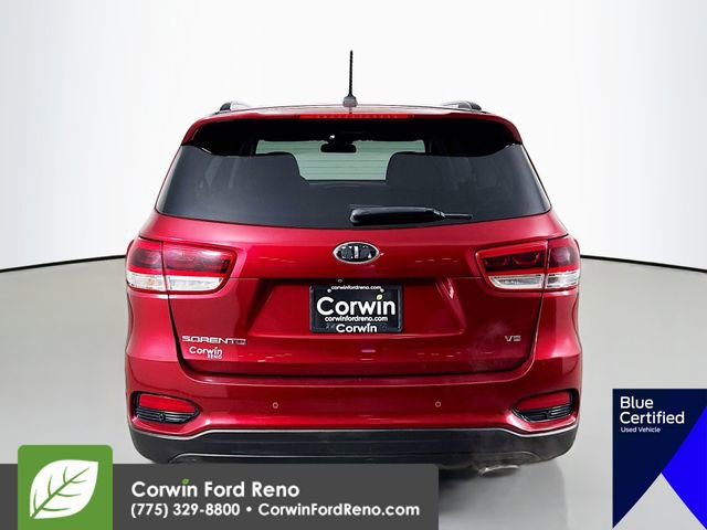 Used 2019 Kia Sorento S image 9