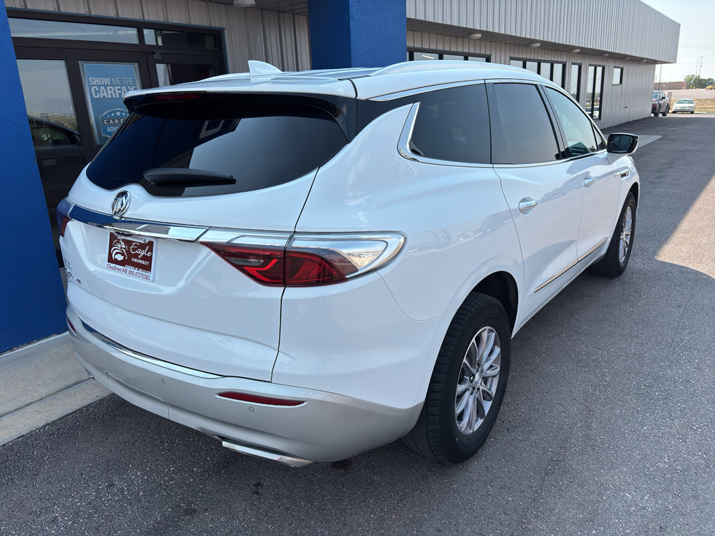 Used 2022 Buick Enclave Premium AWD/4WD image 6