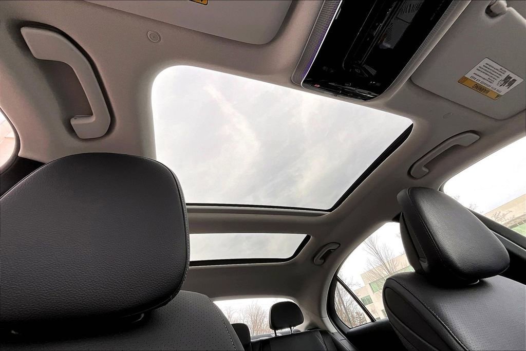 Certified 2023 Mercedes-Benz C 300 4MATIC Sedan image 17