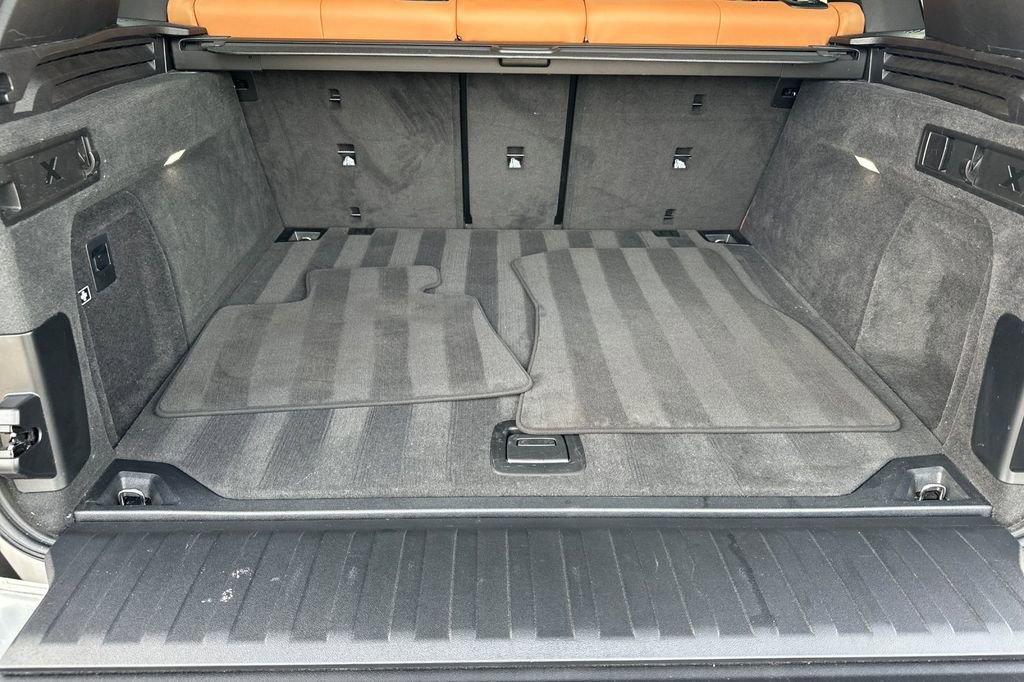 Used 2024 BMW X5 sDrive40i w/ M Sport Package image 16