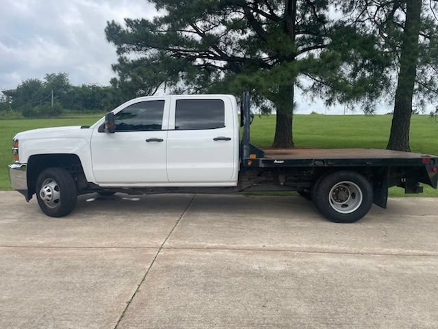 Used 2016 Chevrolet Silverado 3500 W/T w/ WT Convenience Package AWD/4WD image 3