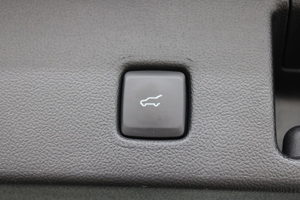 Used 2023 Ford Escape SE FWD image 30