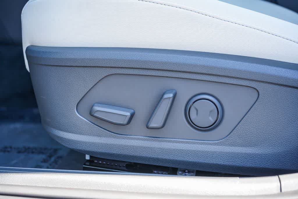 New 2026 Hyundai Sonata SEL FWD image 20