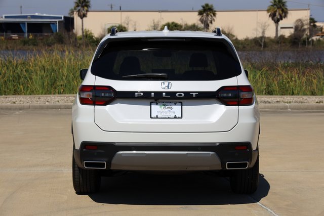New 2026 Honda Pilot EX-L image 7