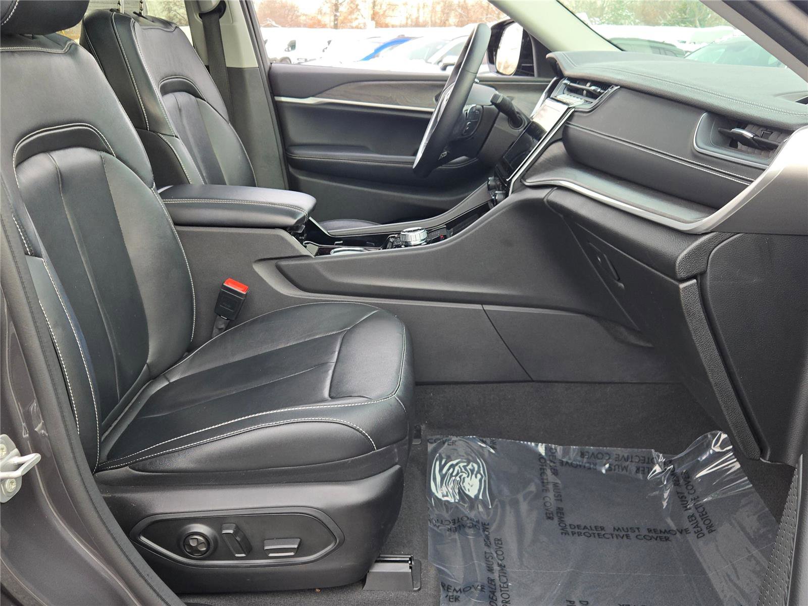 Certified 2022 Jeep Grand Cherokee Limited image 7