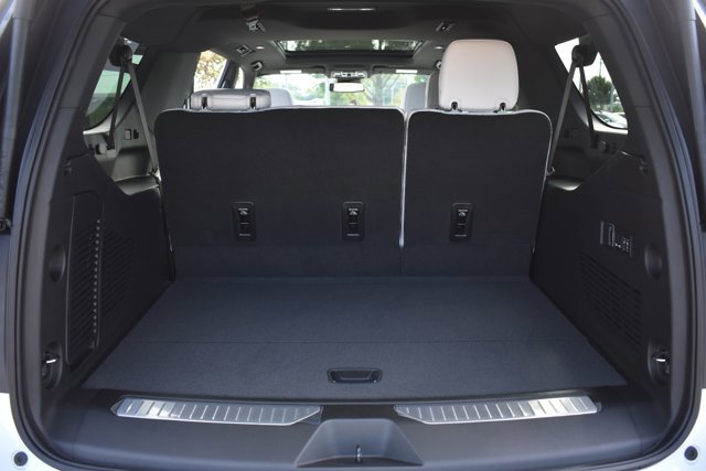 New 2026 Chevrolet Suburban Premier w/ Sun And Tow Package image 18