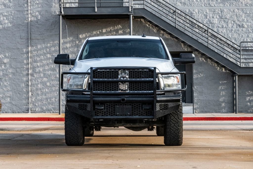 Used 2018 RAM 2500 SLT AWD/4WD image 2