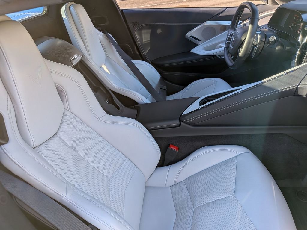 Used 2023 Chevrolet Corvette Stingray Preferred Conv w/ 2LT image 30