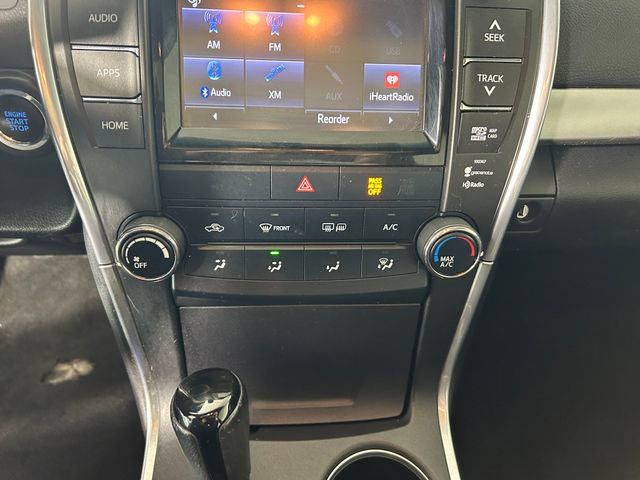 Used 2015 Toyota Camry SE image 24