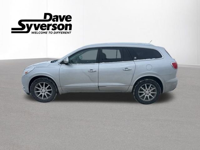 Used 2017 Buick Enclave Leather image 2